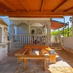 Nena By Guide וילה בוג'ה