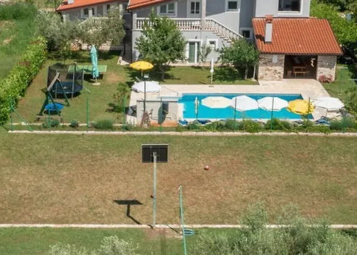 빌라 Nena By Guide *